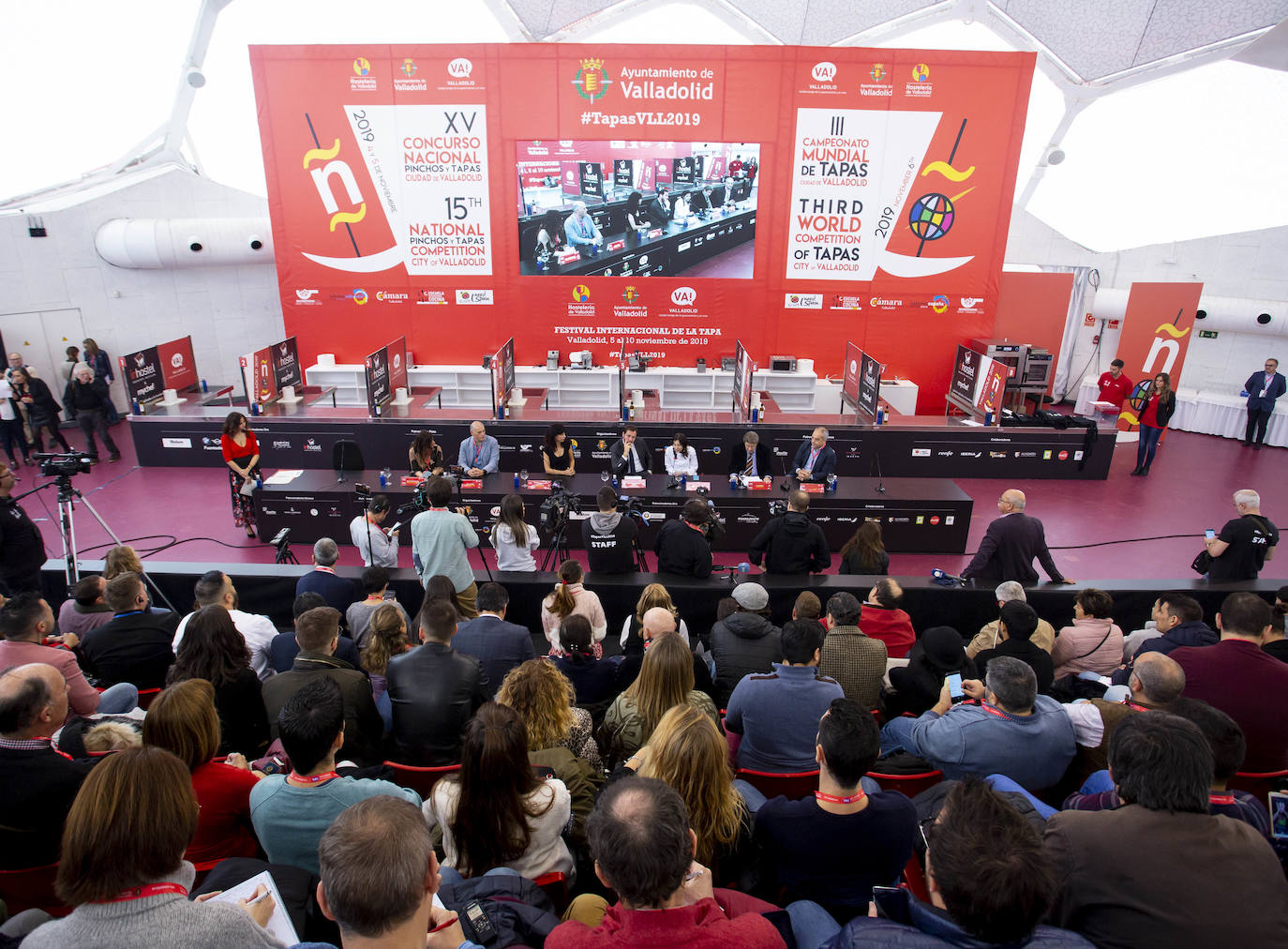 Fotos: Inauguración del XV Concurso Nacional de Pinchos y Tapas y al III Campeonato Mundial de Tapas Ciudad de Valladolid