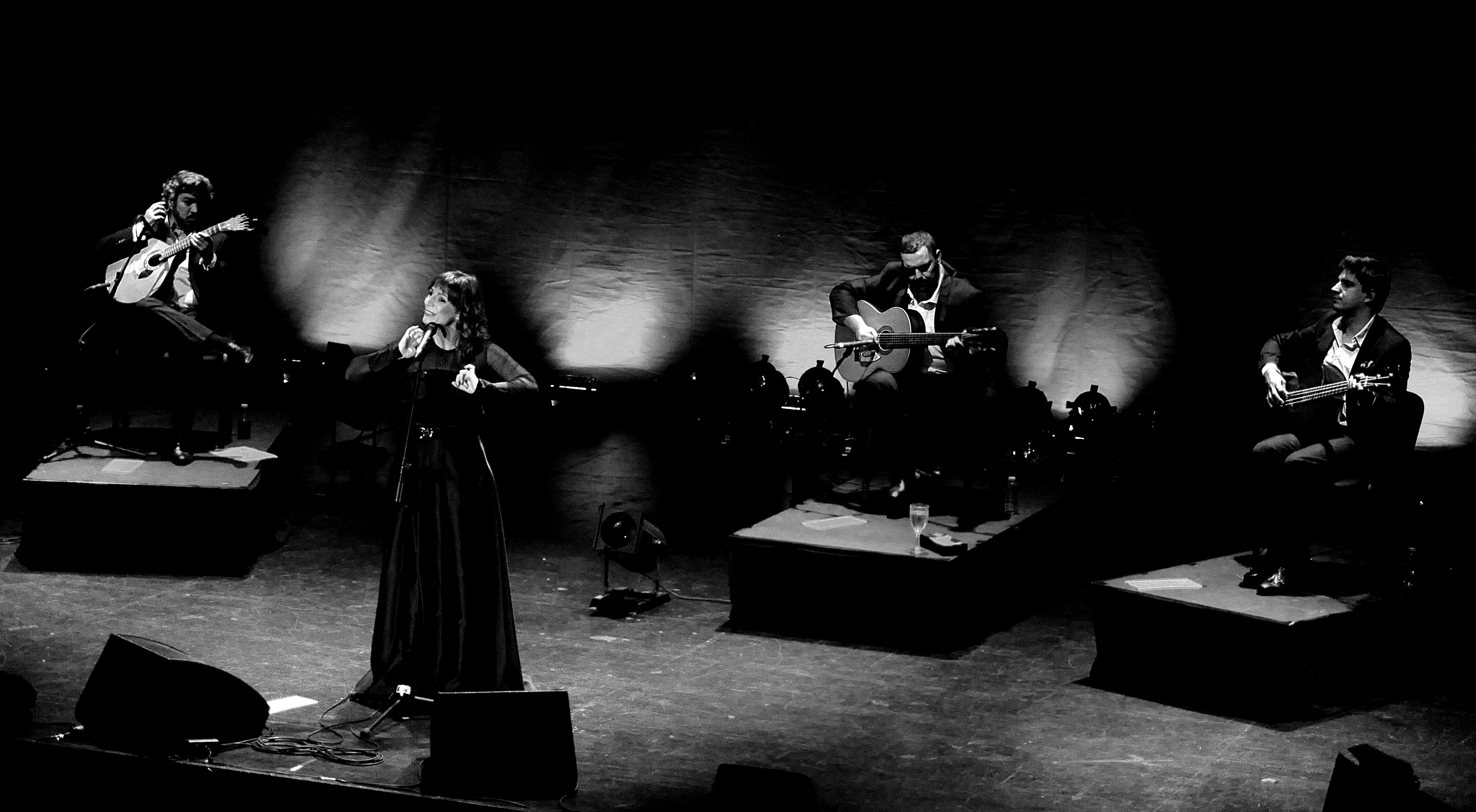 Fotos: La cantante de fados Katia Guerreiro en la Semana de la Música de Medina del Campo