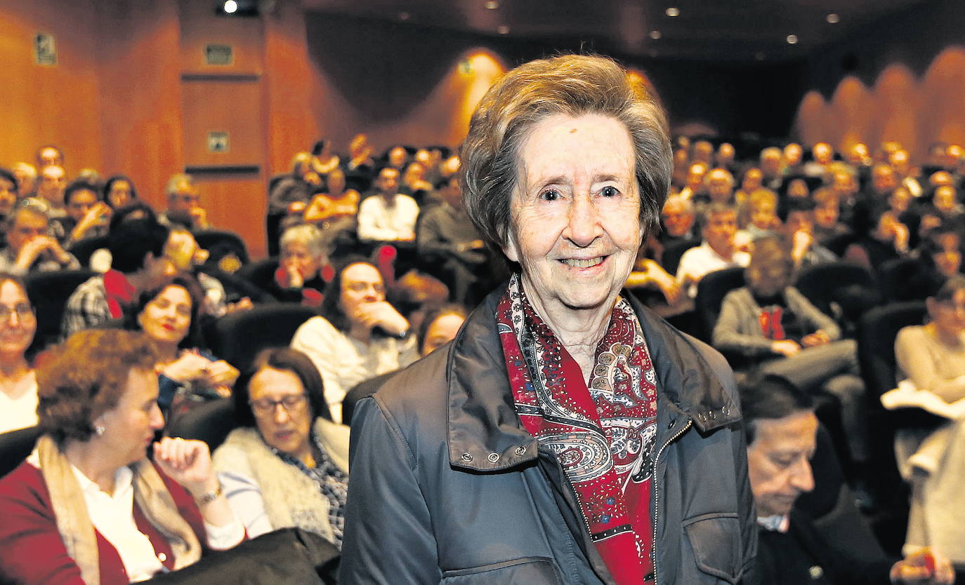 08.02.2016- La cientifica Margarita Salas en el Aula de Cultura de El Norte de Castilla en el Museo de la Ciencia de Valladolid.