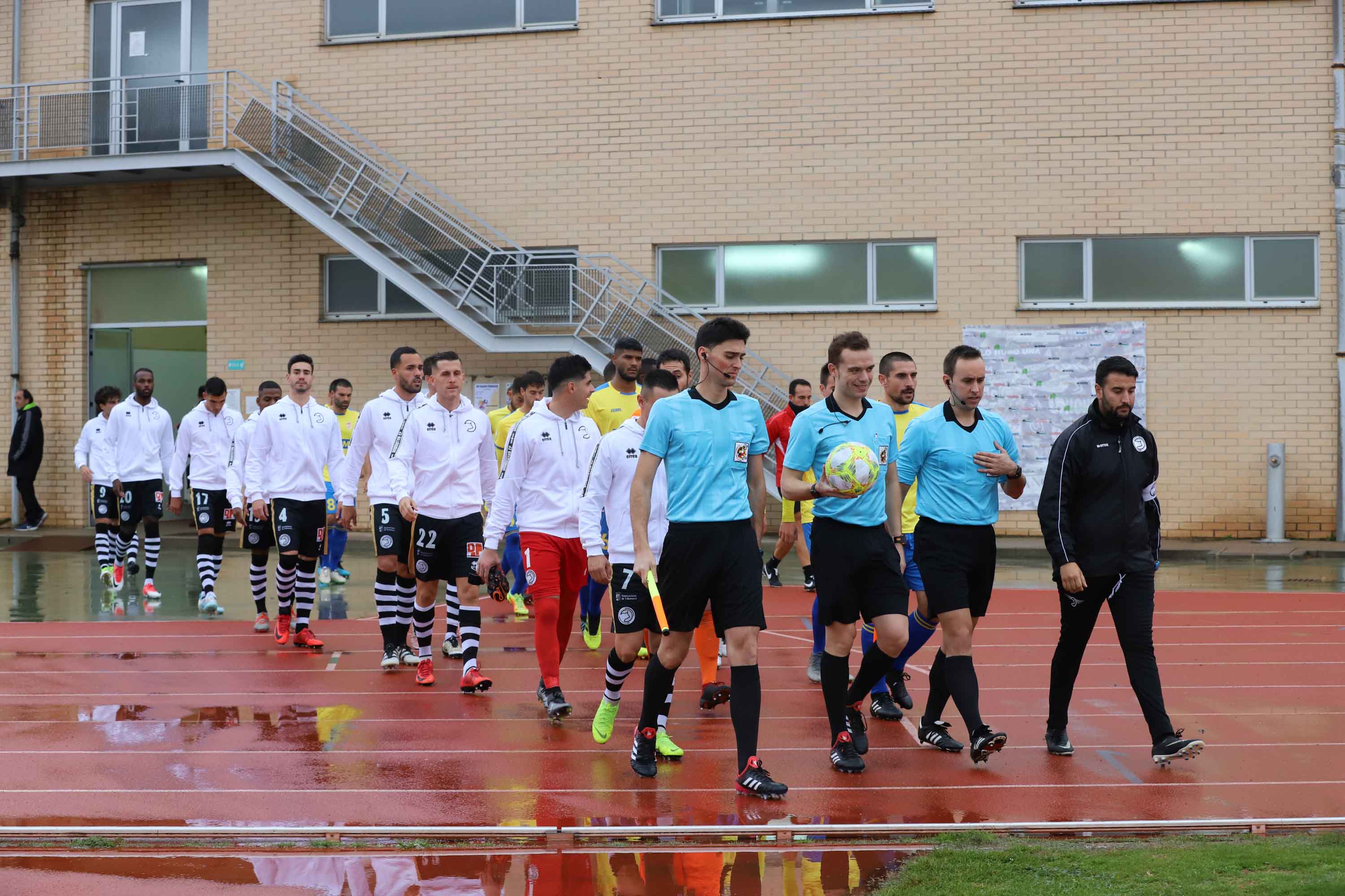 El Unionistas contra el Real Unión. 