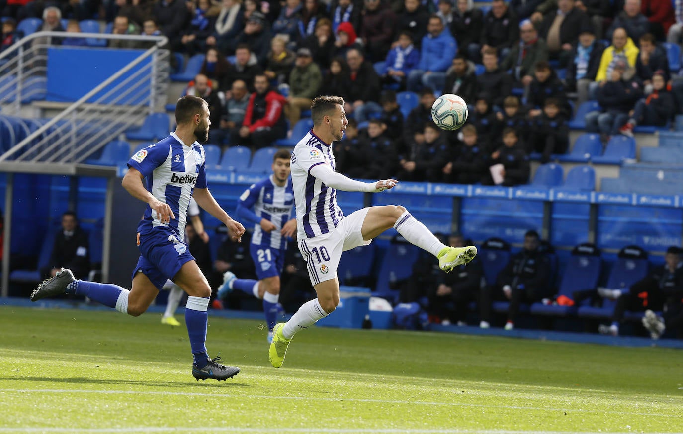 El Real Valladolid pierde de forma contundente en Mendizorroza. 