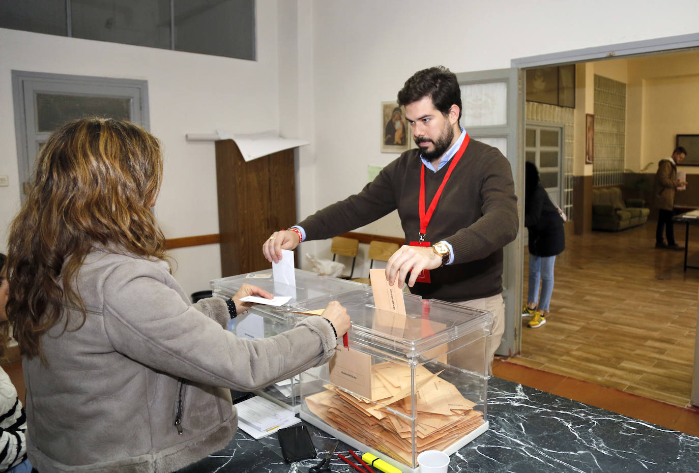 Así votan los candidatos de Palencia.