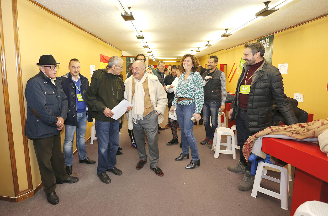 ¿Cómo viven los partidos la noche electoral en Palencia?