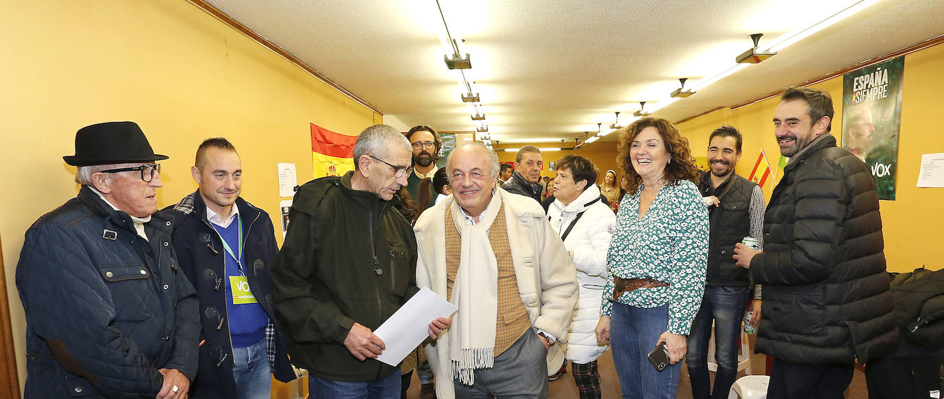 ¿Cómo viven los partidos la noche electoral en Palencia?