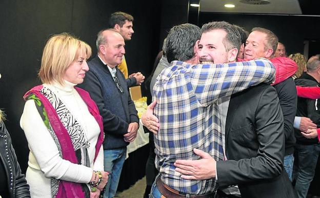 Luis Tudanca celebra los resultados en Burgos.