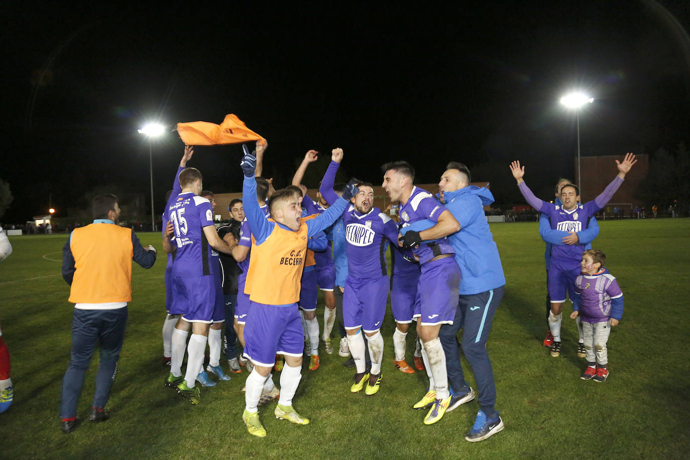 Becerril vive un sueño en la copa del rey de fútbol.