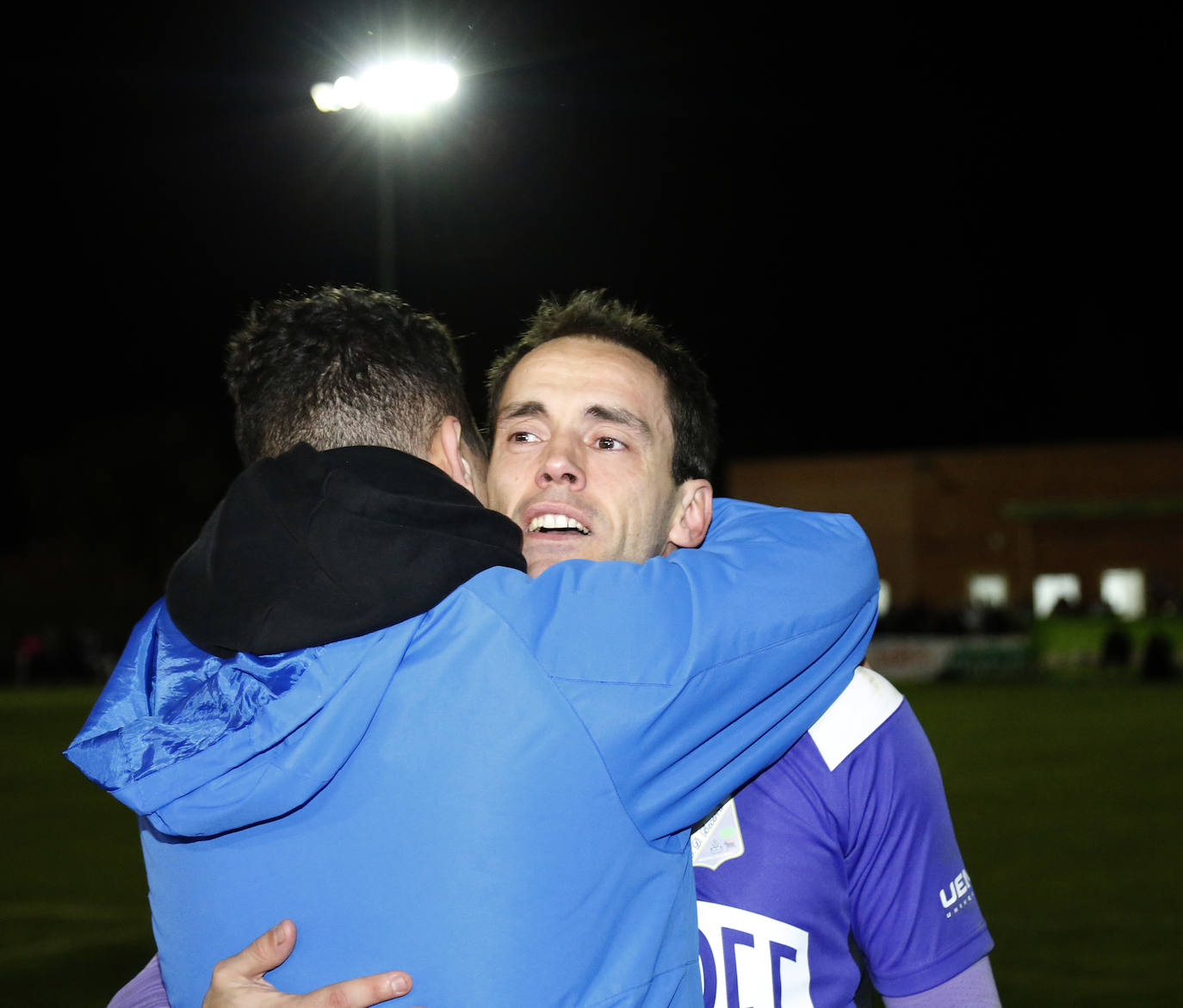 Becerril vive un sueño en la copa del rey de fútbol.