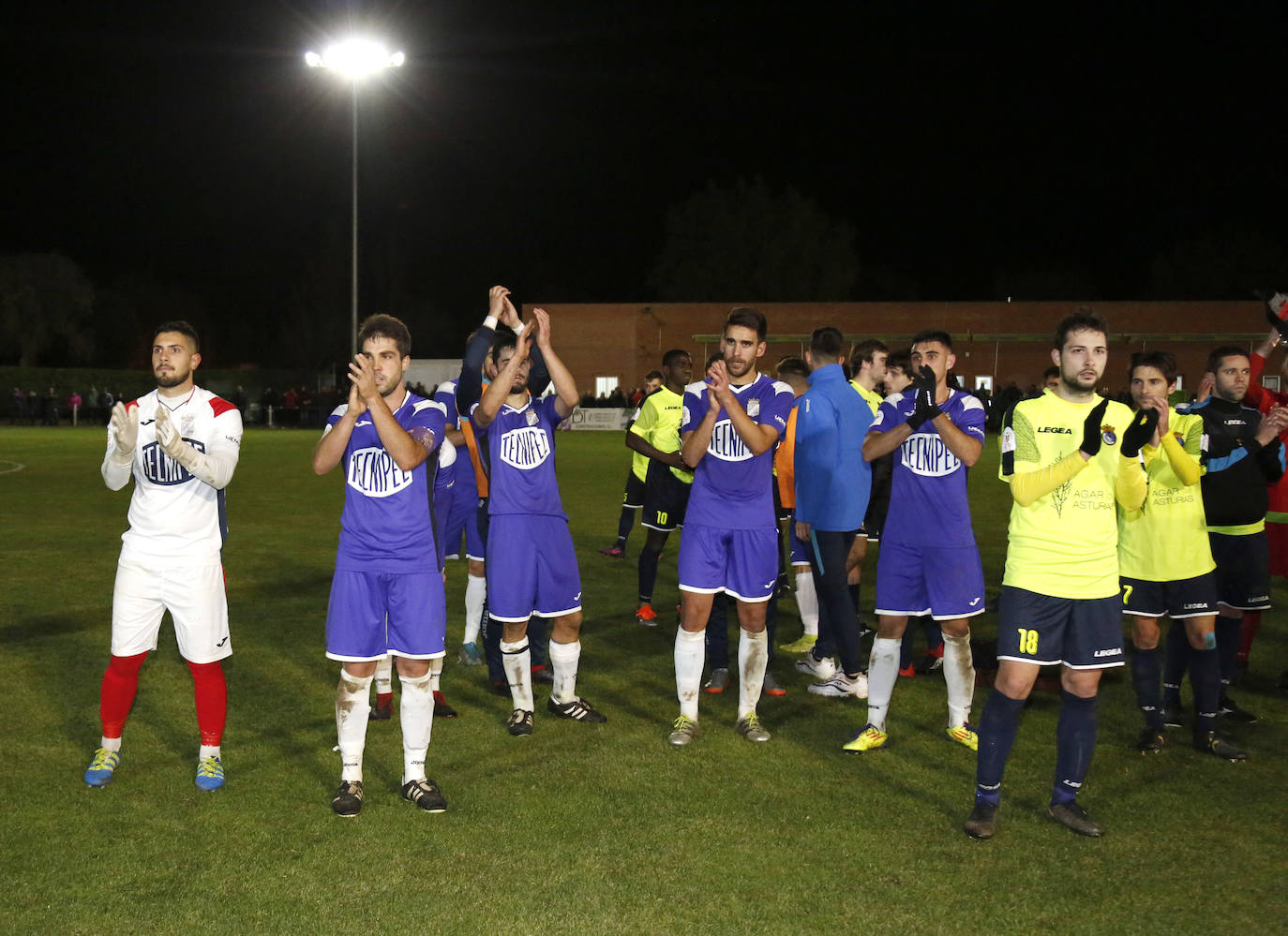 Becerril vive un sueño en la copa del rey de fútbol.