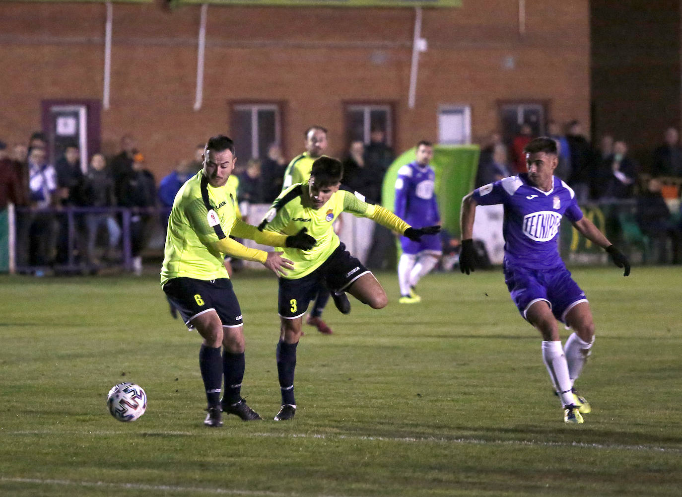 Becerril vive un sueño en la copa del rey de fútbol.