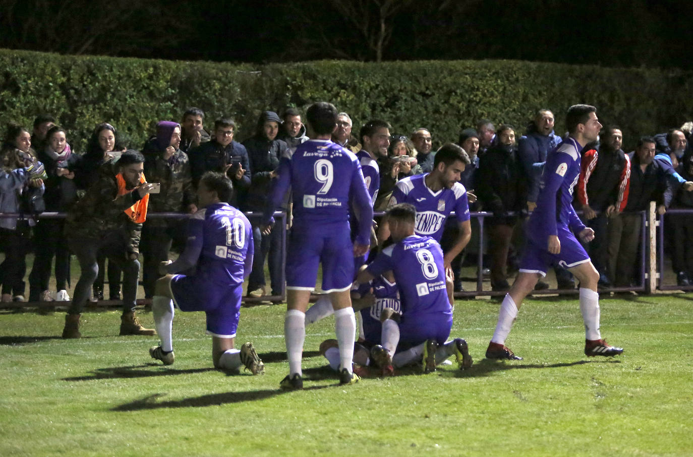 Becerril vive un sueño en la copa del rey de fútbol.