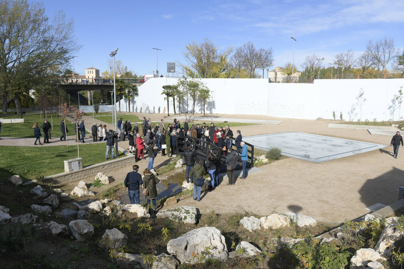 Se reabre e parque Juan de Austria con un recuerdo a Tomás Rodríguez Bolaños. 