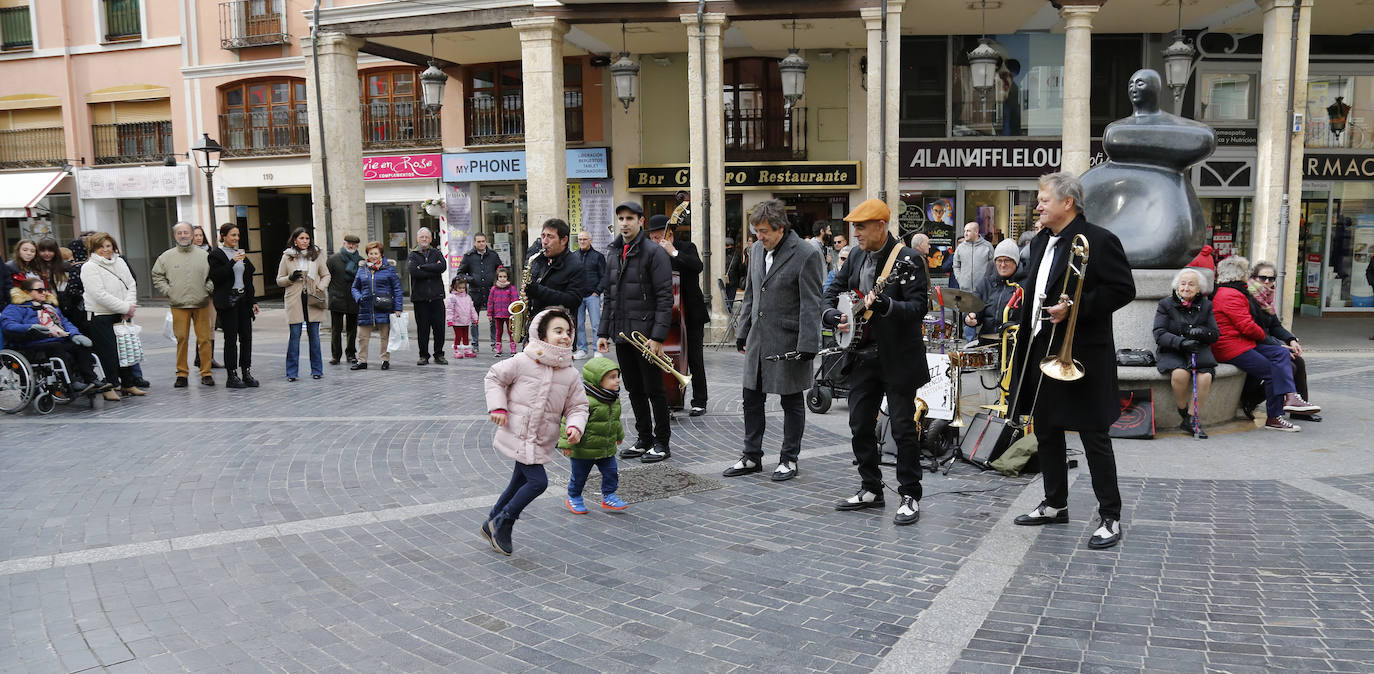 Jazz en la calle mayor.