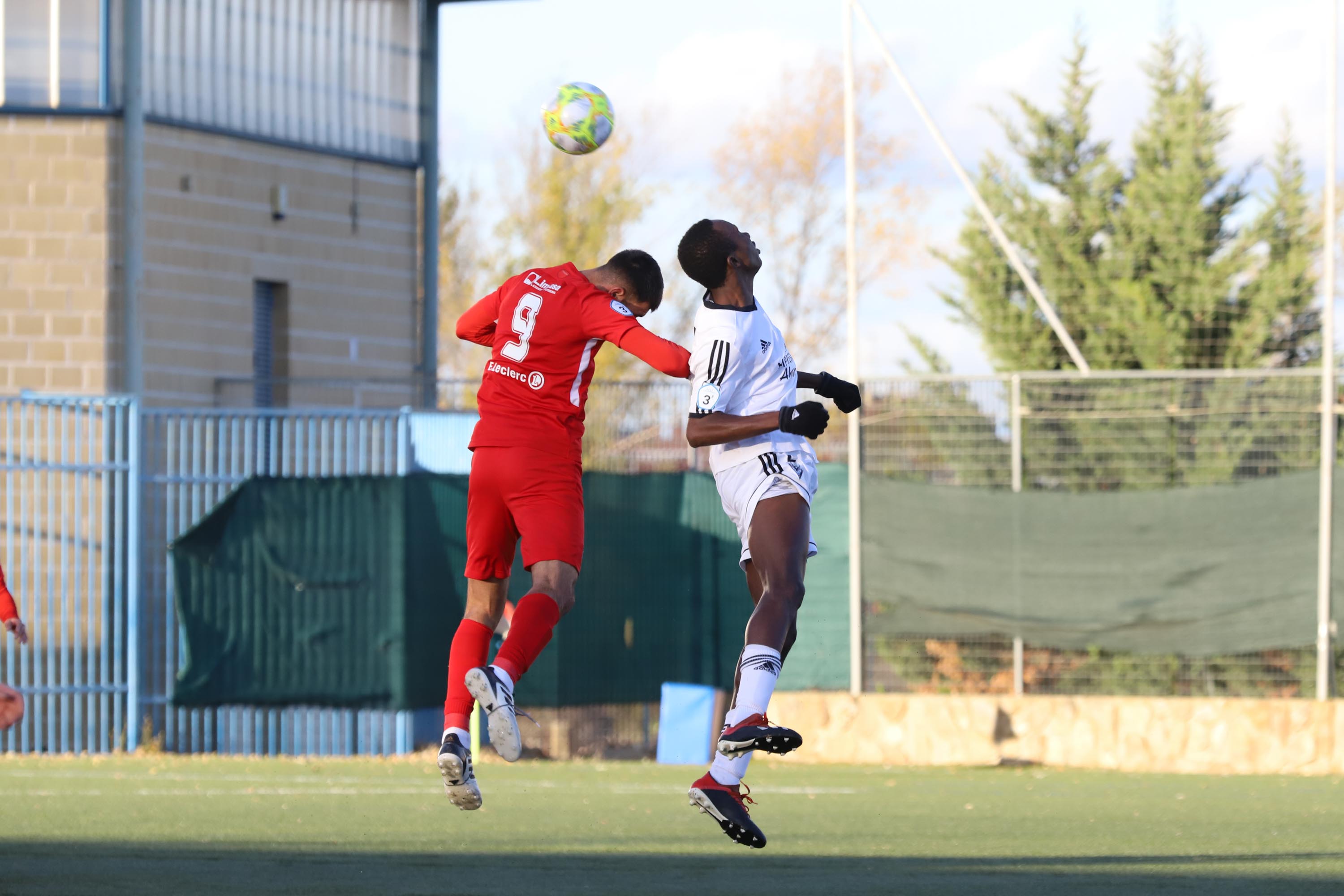 Fotos: UD Santa Marta- Mirandés B (0-0)
