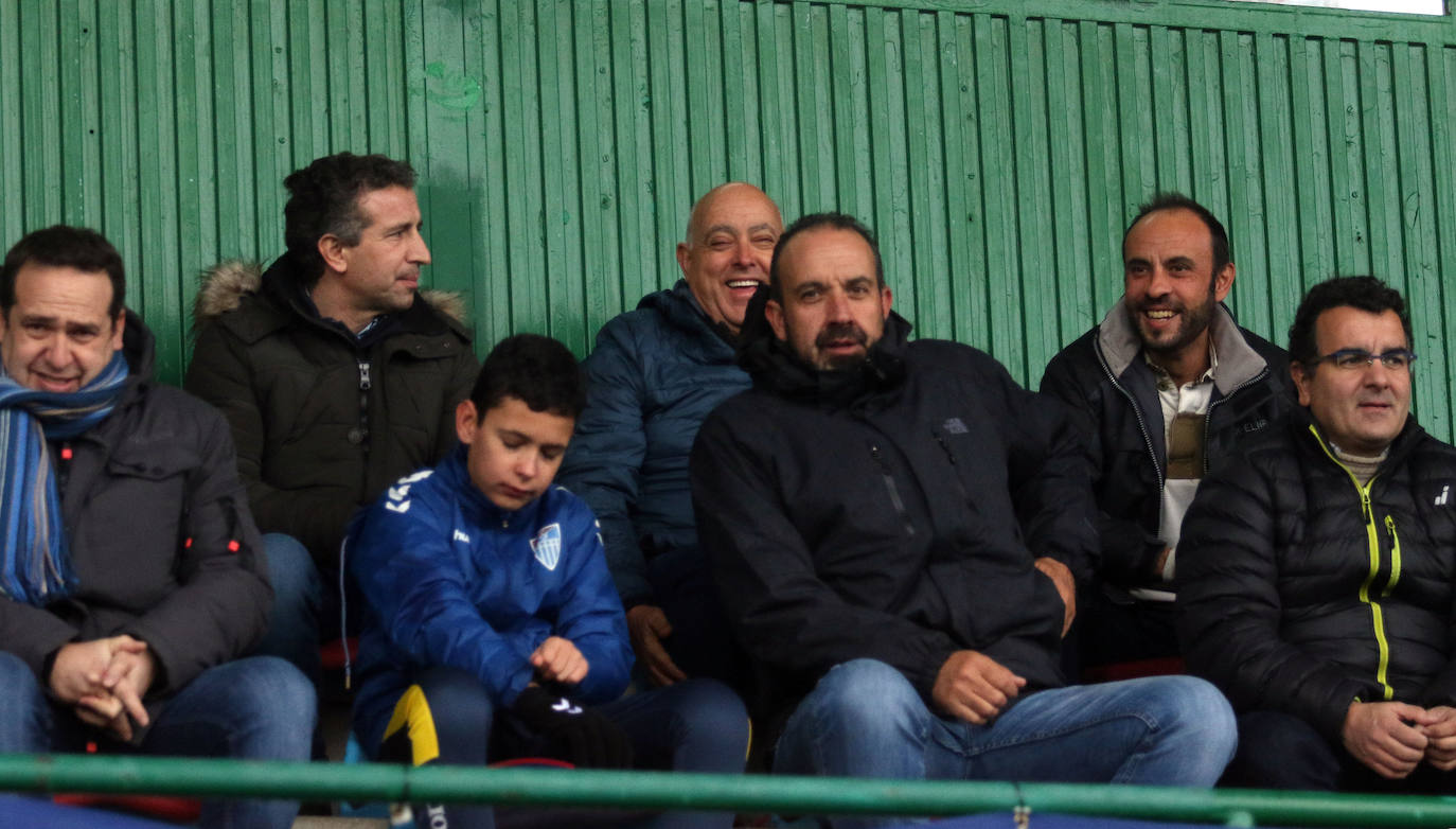 Partido entre la Gimnástica Segoviana y el Burgos Promesas 