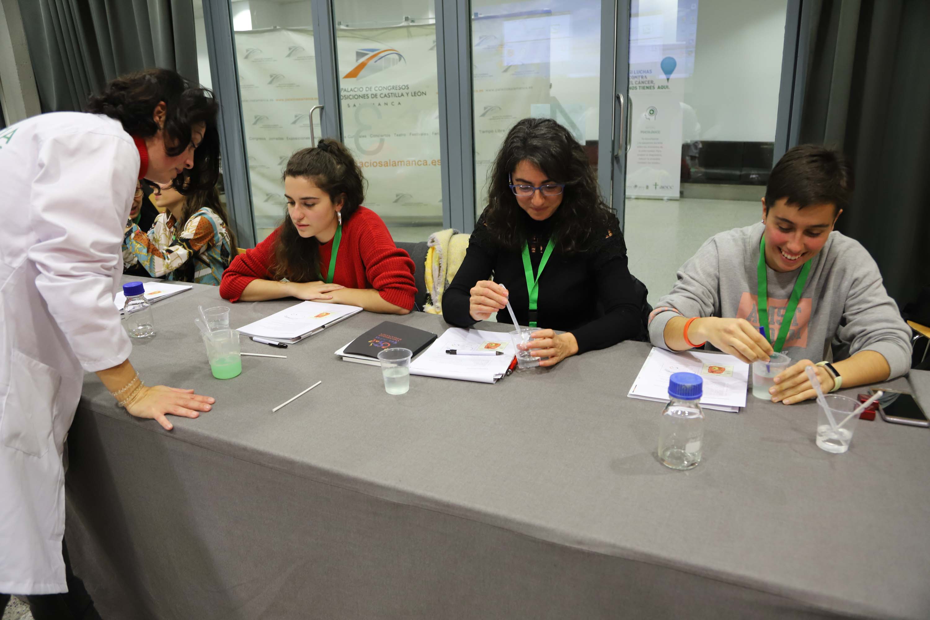 Talleres y conferencias del Congreso del Cancer. 