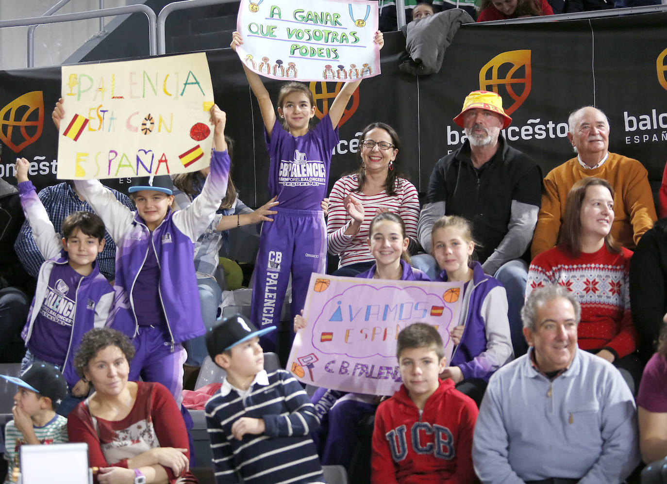 España pierde contra Francia en Palencia.