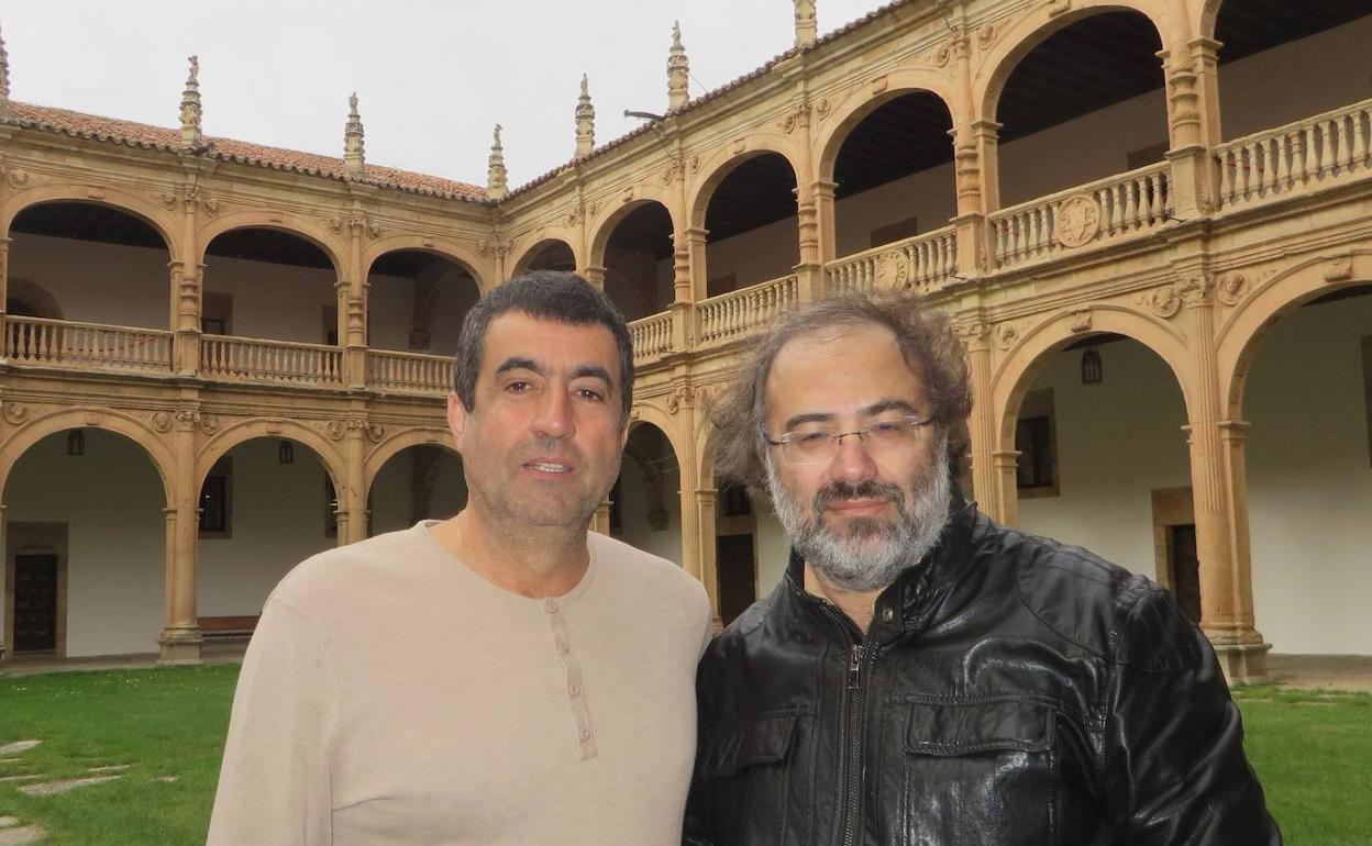 Roberto Rodes y Alfredo Pérez Alencart, en el Fonseca.