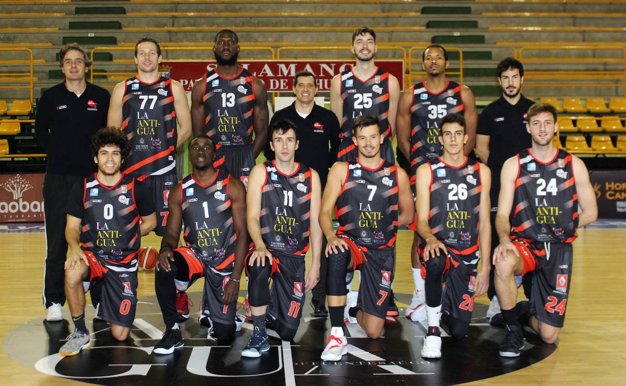 Plantilla al completo del Usal La Antigua.