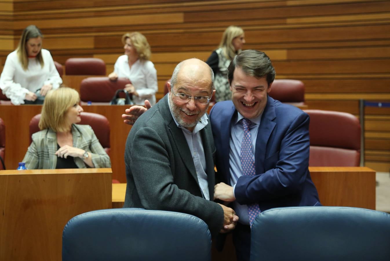 La Junta de Castilla y León prepara una batería de medidas para ponerlas en marcha contra la «soledad mal gestionada», según avanzó hoy la consejera de Familia e Igualdad de Oportunidades, Isabel Blanco