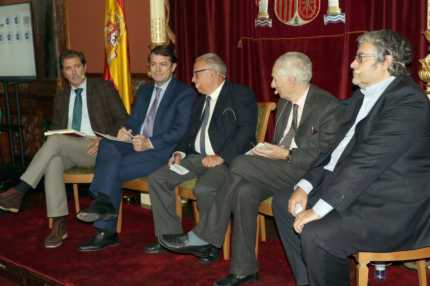 Presentación del libro de Gonzalo Santonja 'Los toros del siglo de oro'. 