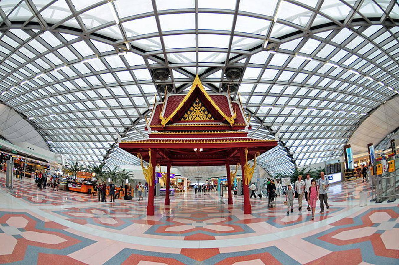 Aeropuerto Suvarnabhumi (Bangkok, Tailandia).