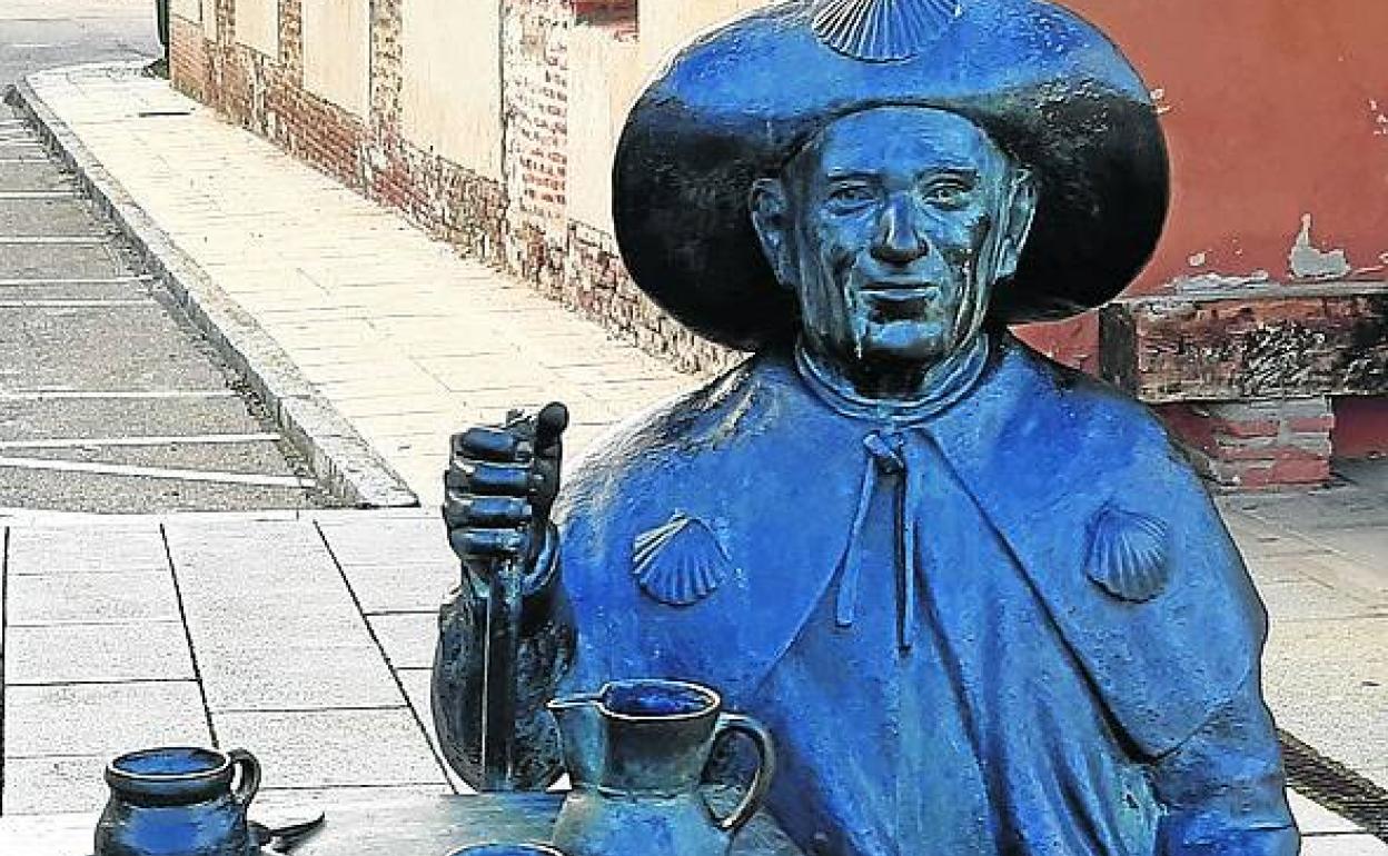 Dañan el monumento al Mesonero Mayor del Camino en Villasirga en Palencia