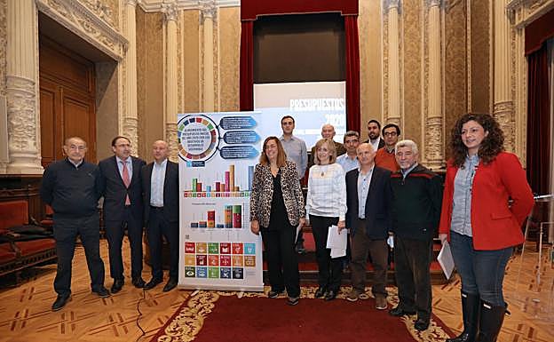 El grupo de Gobierno de la Diputación en la presentación de los presupuestos. 