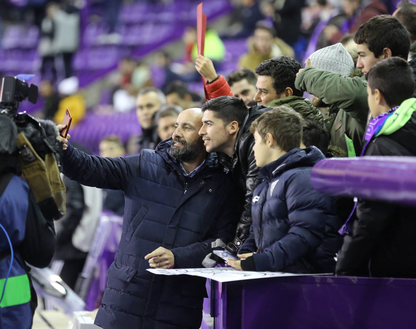 Un penalti marcado a la segunda por Banega lleva al Real Valladolid a sufrir la primera derrota de la temporada en Zorrilla.