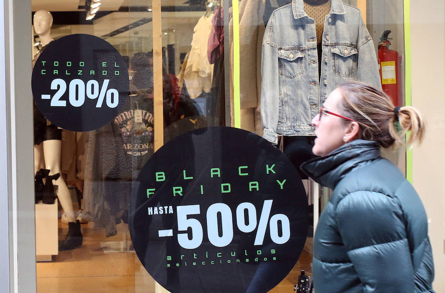 Fotos: Black Friday en el comercio de Segovia