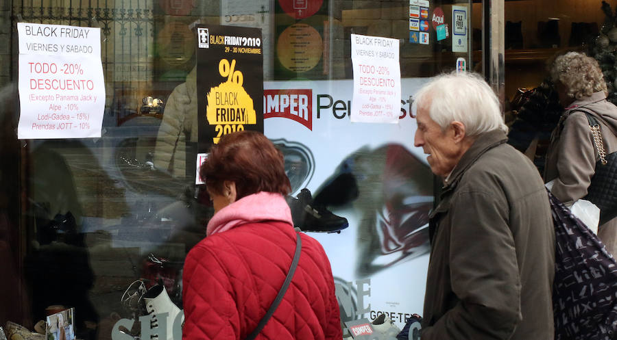 Fotos: Black Friday en el comercio de Segovia