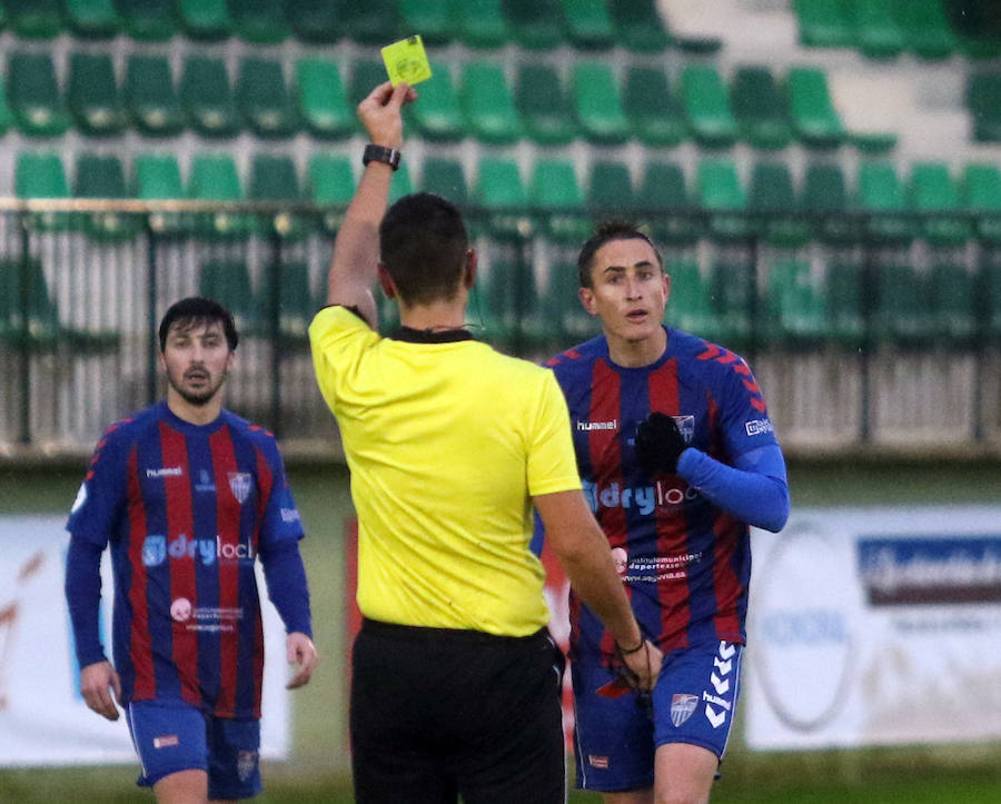 Fotos: La Gimnástica Segoviana golea al Júpiter leonés