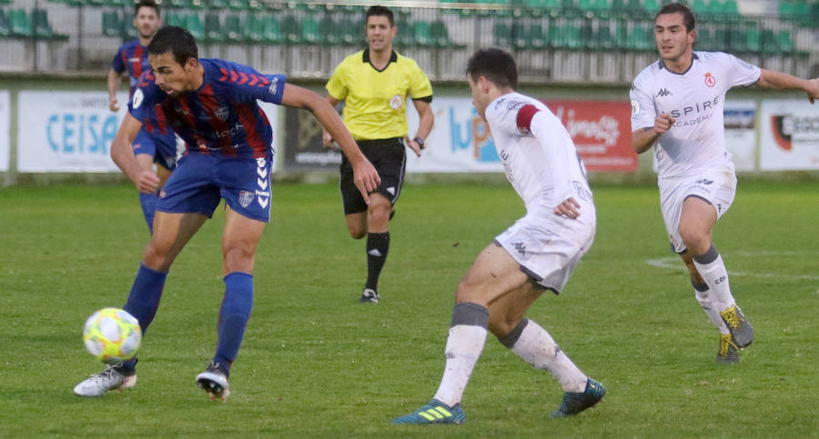 Fotos: La Gimnástica Segoviana golea al Júpiter leonés