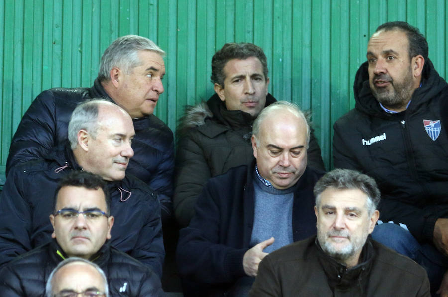 Fotos: La Gimnástica Segoviana golea al Júpiter leonés