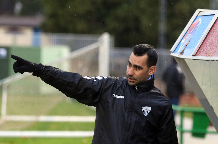 Fotos: La Gimnástica Segoviana golea al Júpiter leonés