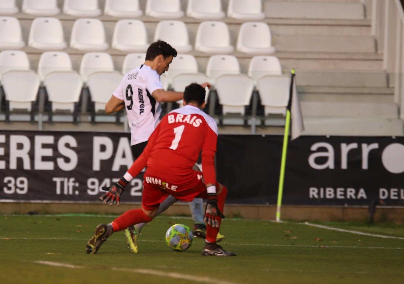 El encuentro se saldó con 3 goles a 0 a favor del Unionistas CF (0-3). 