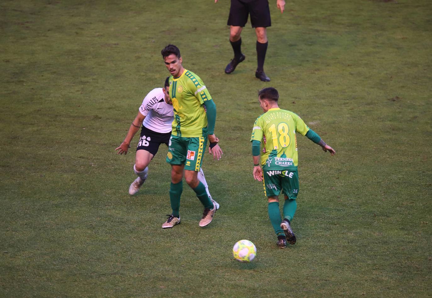 El encuentro se saldó con 3 goles a 0 a favor del Unionistas CF (0-3). 