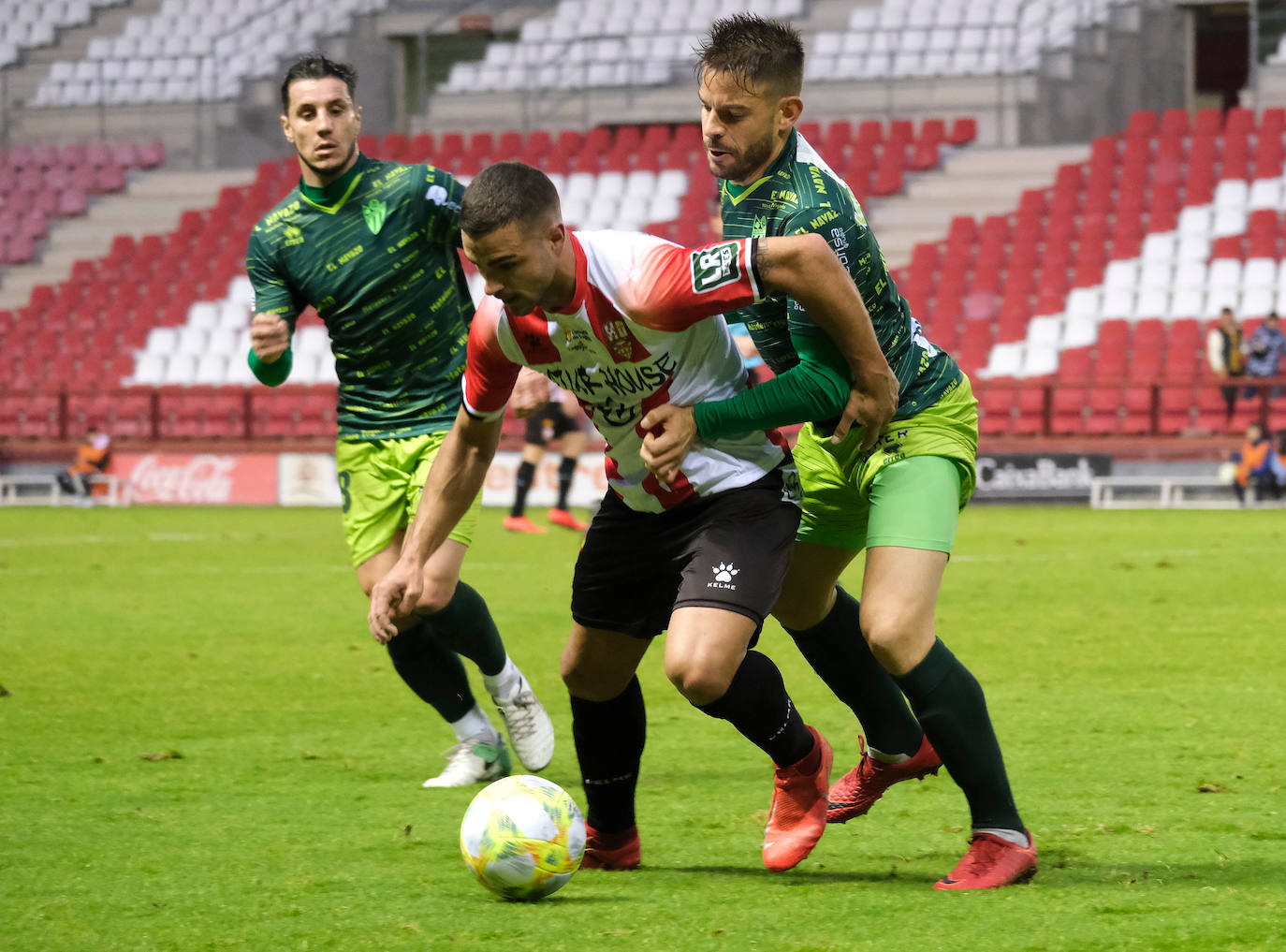 El encuentro se salda 2-0 para la UD Logroñés. 