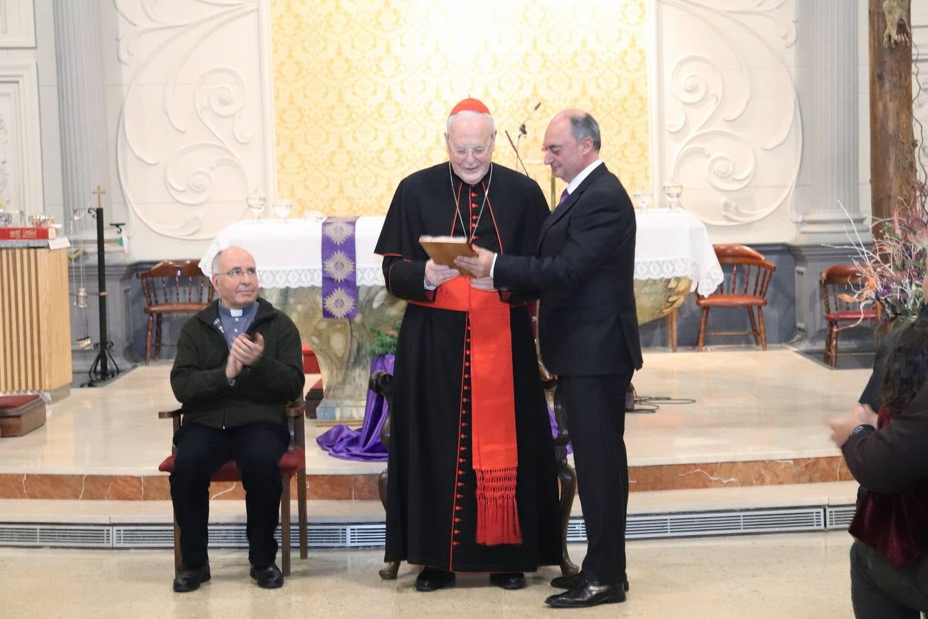 El cardenal arzobispo emérito de Sevilla Carlos Amigo. 