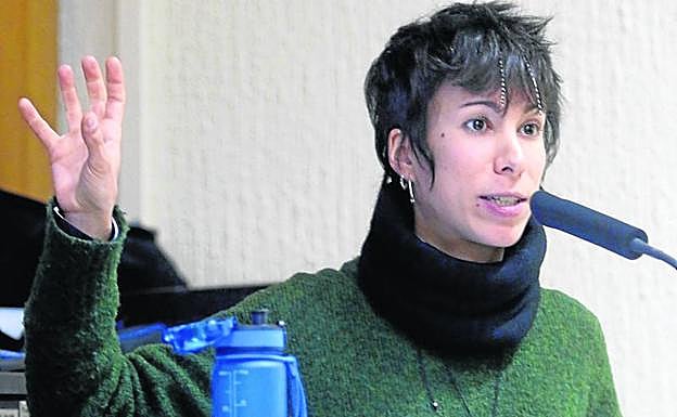 Mónica Alario Gavilán, durante su intervención en el campus. 