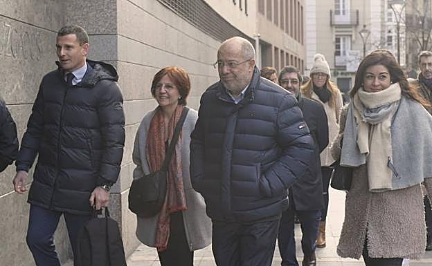 Igea, a su llegada a los juzgados.