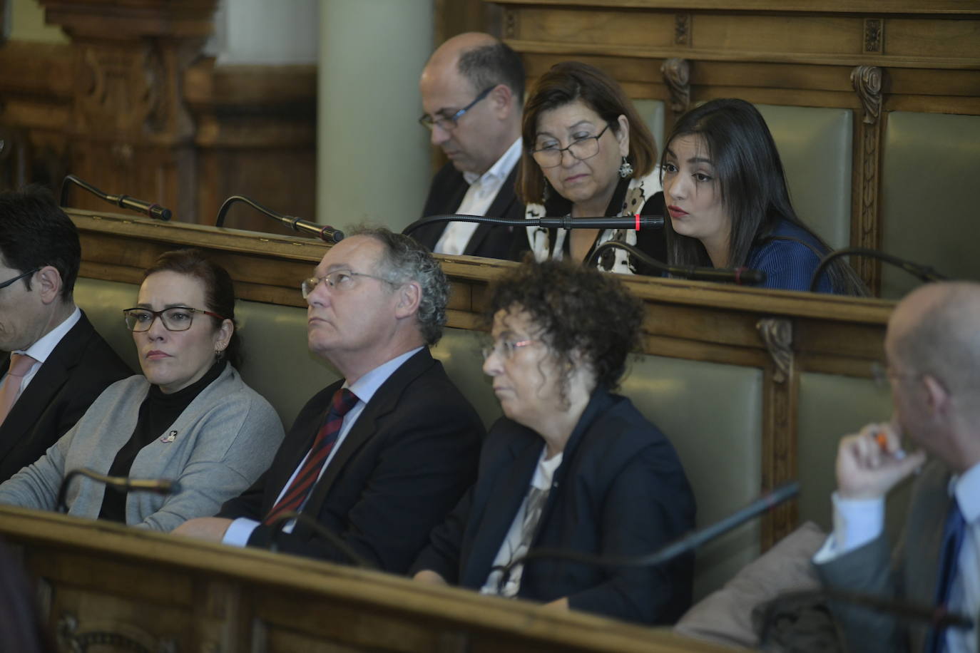 El Grupo Municipal Popular no ha logrado que el Pleno del Ayuntamiento de Valladolid acuerde reprobar al alcalde socialista de León, José Antonio Diez, por sus declaraciones sobre Óscar Puente y sobre la «ruptura» de la Comunidad, ni tampoco «criticar enérgicamente», en una última propuesta matizada 'in voce' durante el debate.