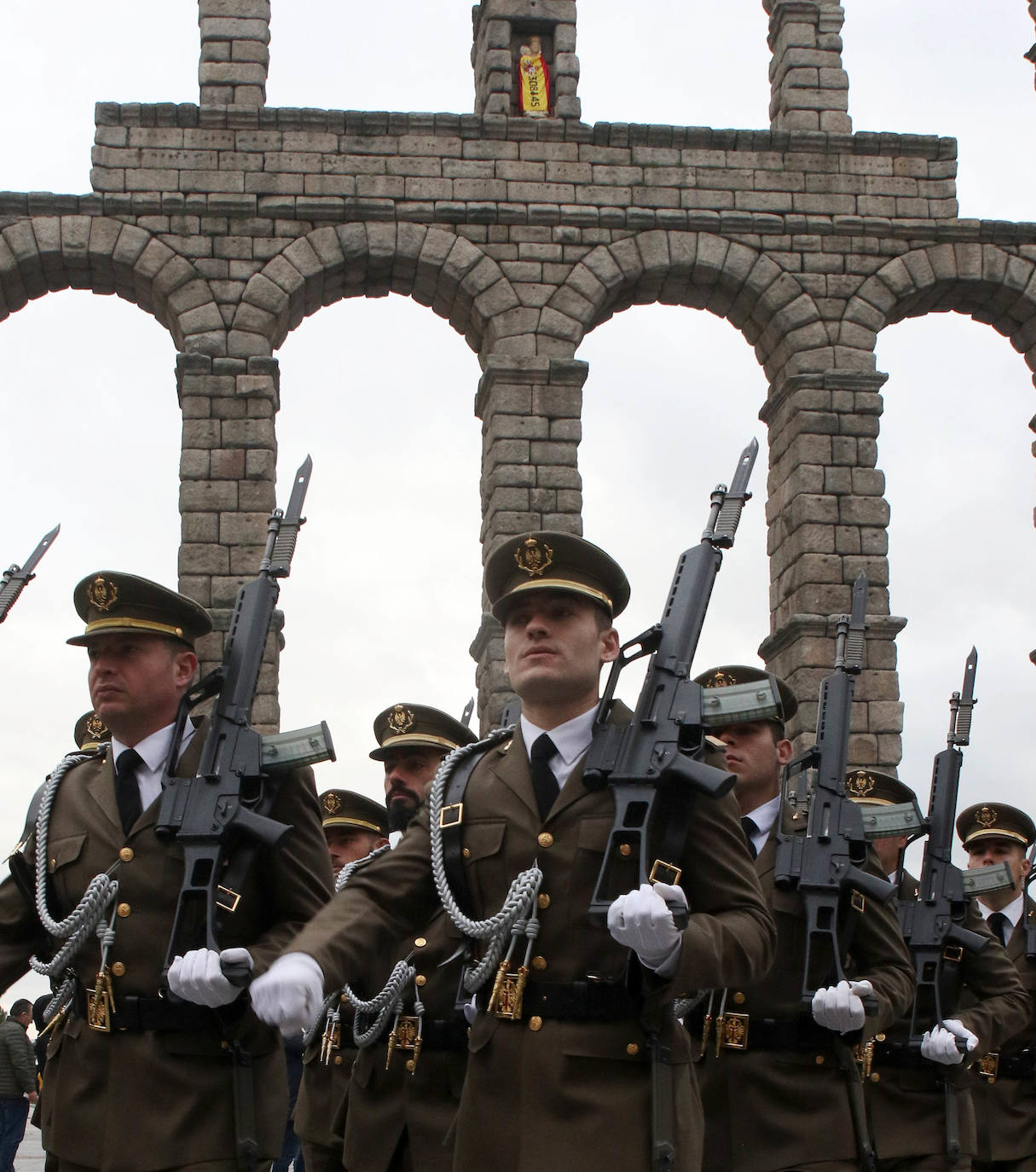 Los artilleros de Segovia celebran Santa Bárbara 