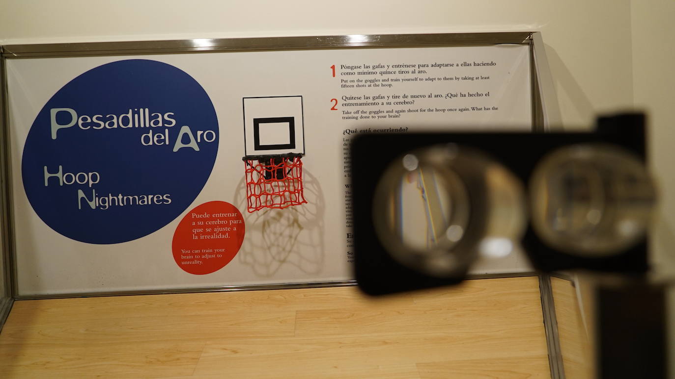 El Museo de la Ciencia examina los procesos del recuerdo desde los puntos de vista personal, cultural, psicológico y biológico con experimentos, proyecciones y paneles informativos en la muestra 'Memoria', desarrollada por el Museo de las Ciencias Príncipe Felipe de Valencia en colaboración con el Exploratorium de San Francisco. 