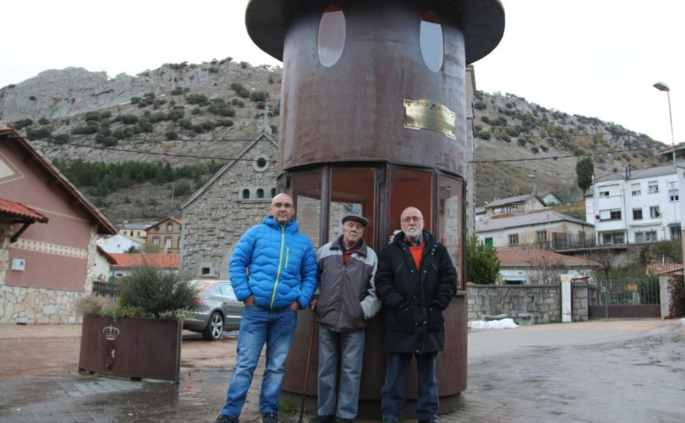 Javi, Pepe y Paco Cañizares, tres generaciones de mineros en Ciñera.