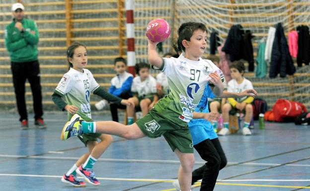 La velocidad de Viana se impone sobre la pista frente al José Zorrilla