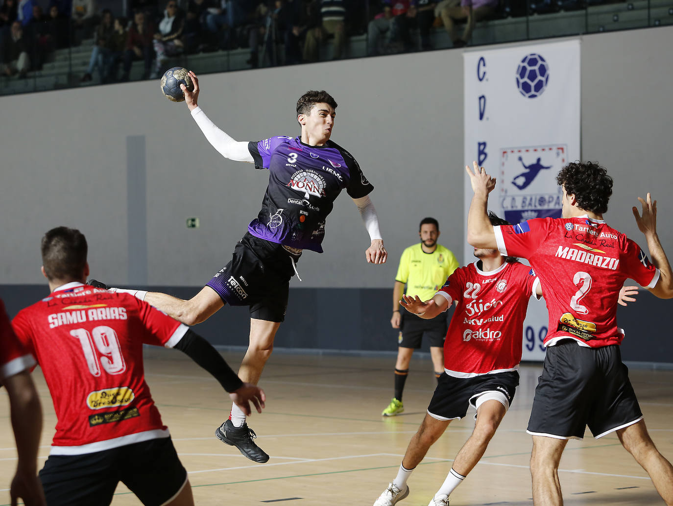 Balopal y DKV Gijón.
