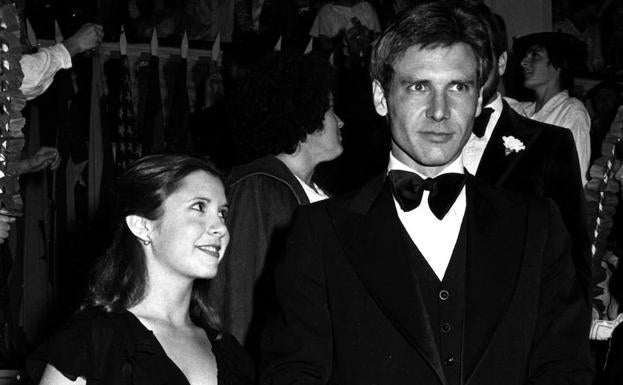 Carrie Fisher y Harrison Ford en el Festival de San Sebastián de 1977, donde presentaron 'La guerra de las galaxias'.