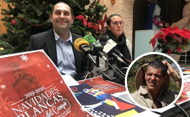 El concejal de Festejos, Juan Antonio Pisador, y la edil de Desarrollo Local, Patricia Carreño, durante la presentación de la programación de Navidad. 