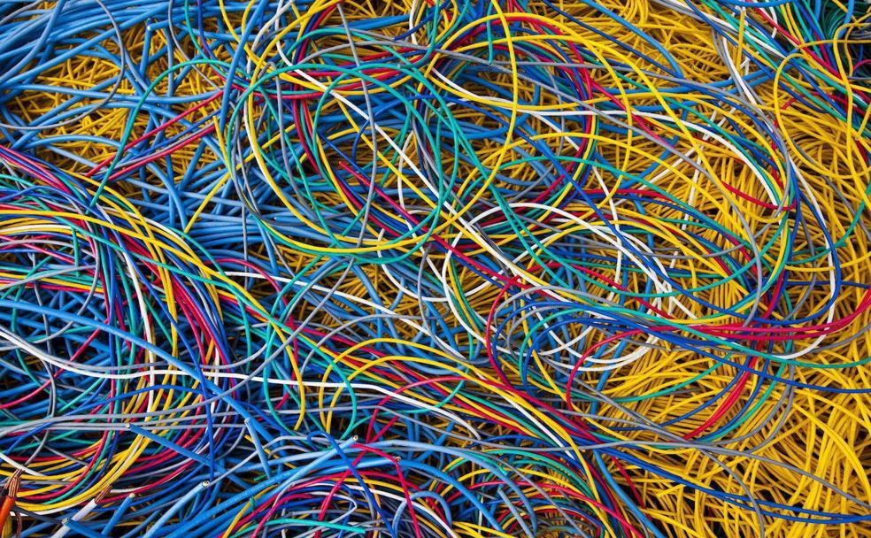 Lío de cables en una imagen promocional de Google.