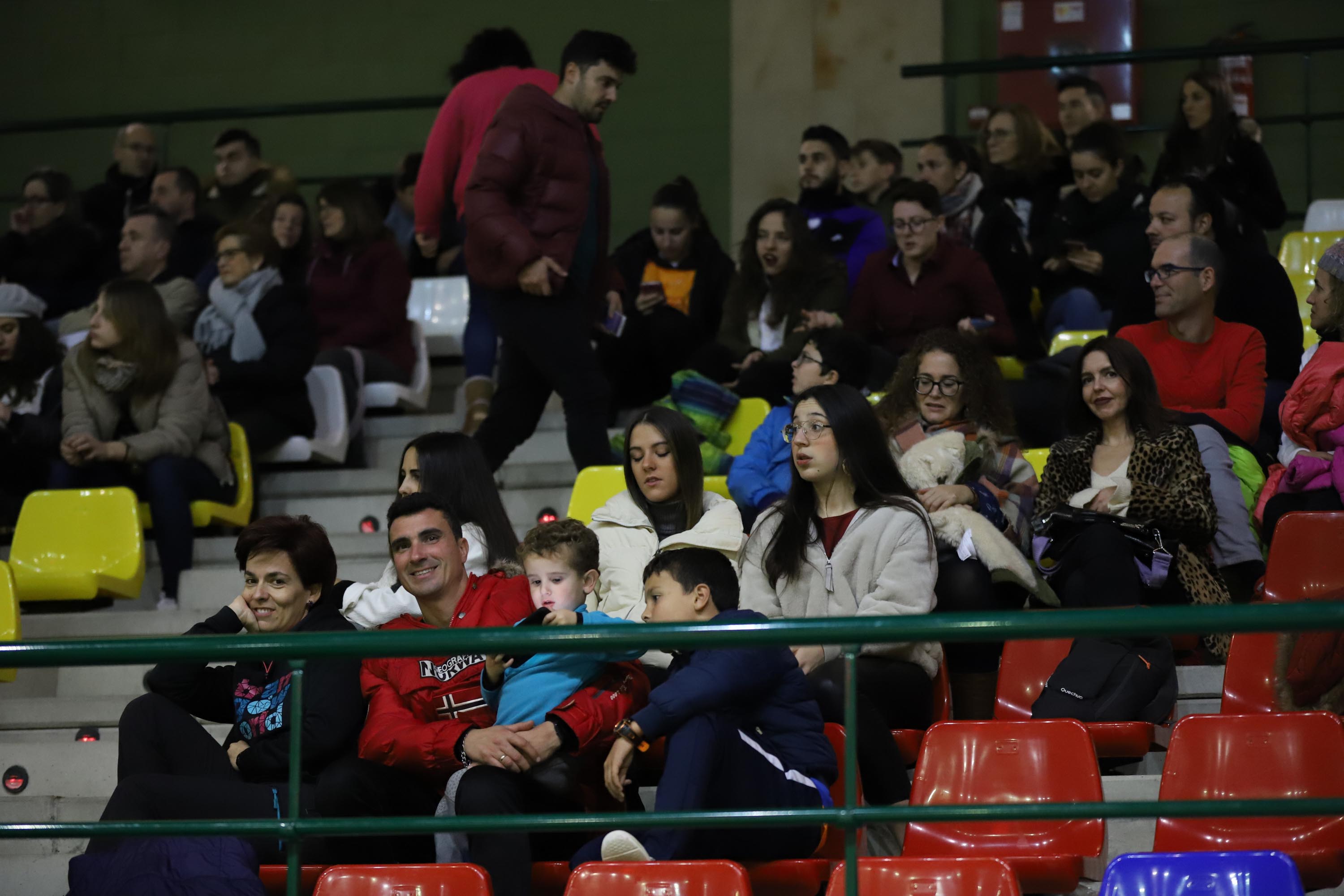 El equipo salmantino es líder invicto tras lograr su décima victoria. 